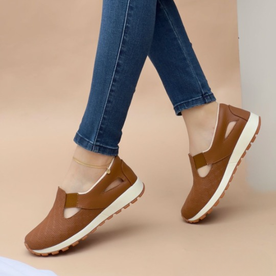 gid://shopify/MediaImage/24532712652894